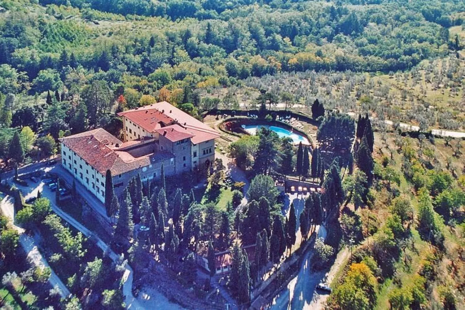 Holiday residence Villa Pitiana Donnini - Type 3-Raum-App Typ B 55 qm-View summer