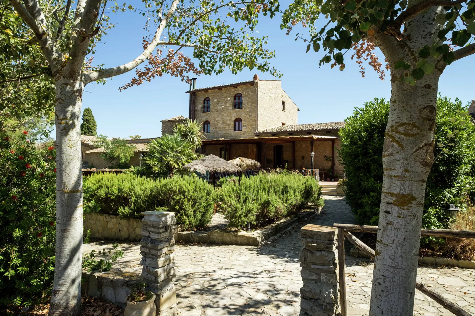 Echifaldo-Exterior summer