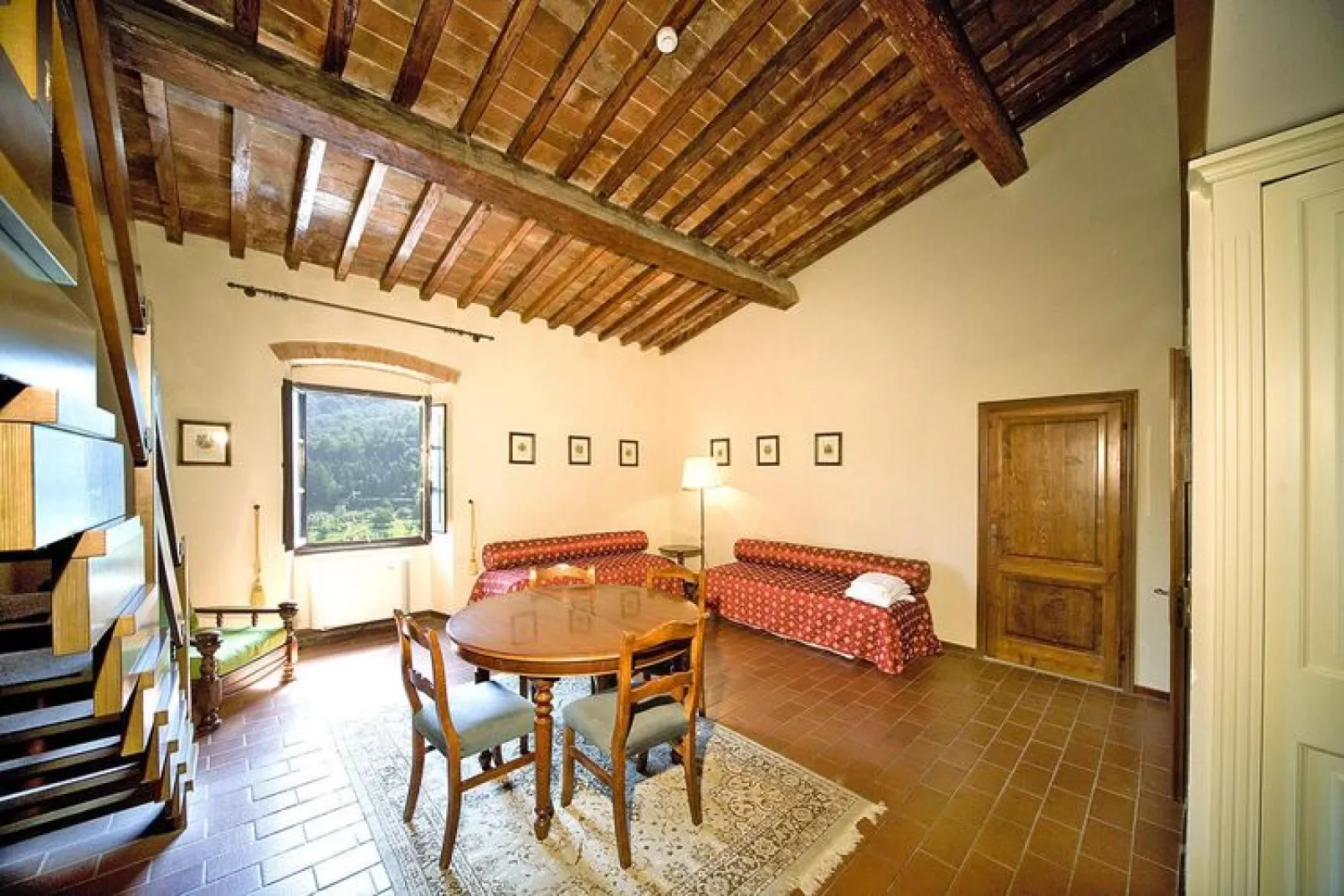 Holiday residence Villa Pitiana Donnini - Type 3-Raum-App Typ B 55 qm-Living room