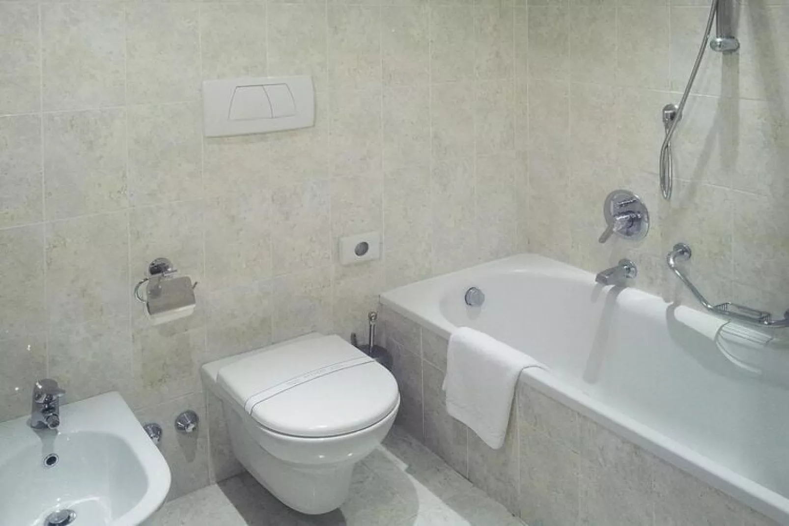 Holiday residence Villa Pitiana Donnini - Type 3-Raum-App Typ B 55 qm-Bathroom
