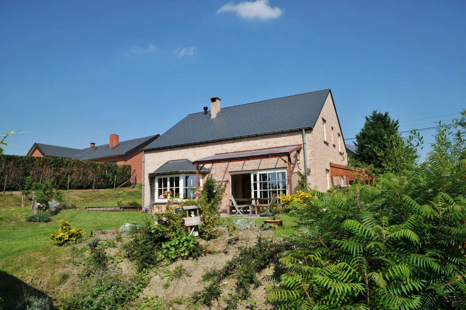 Villa Achille-Exterior summer