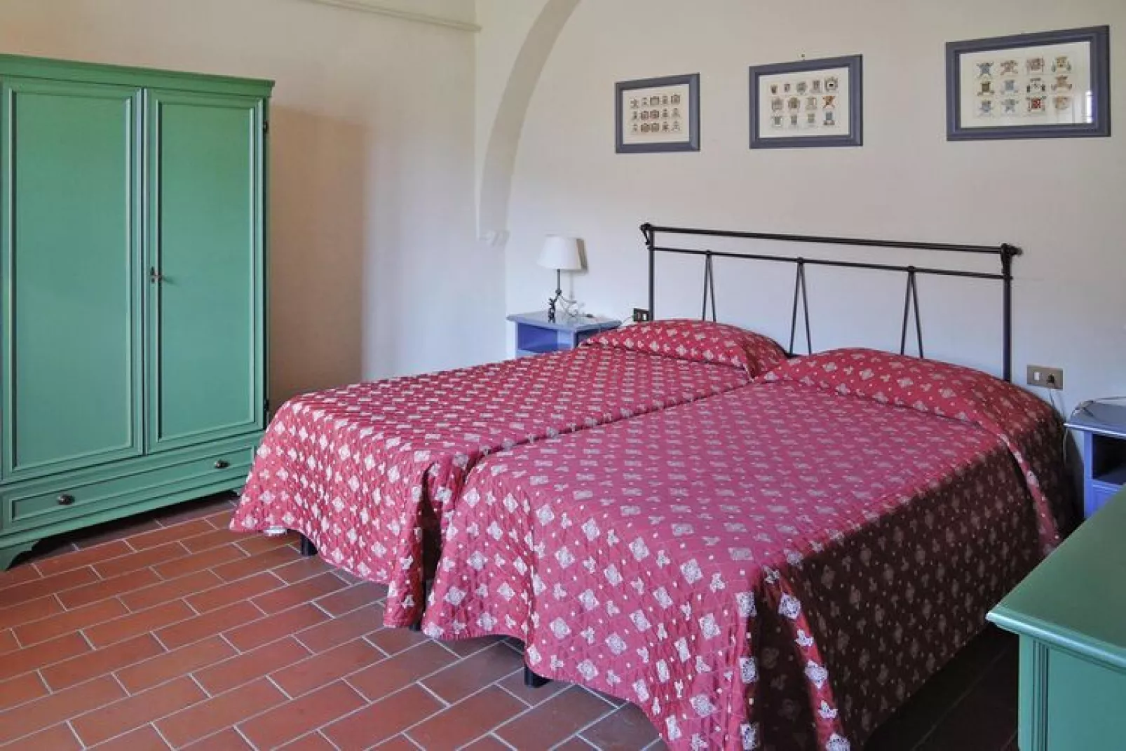 Holiday residence Villa Pitiana Donnini - Type 3-Raum-App Typ B 55 qm-Bedroom