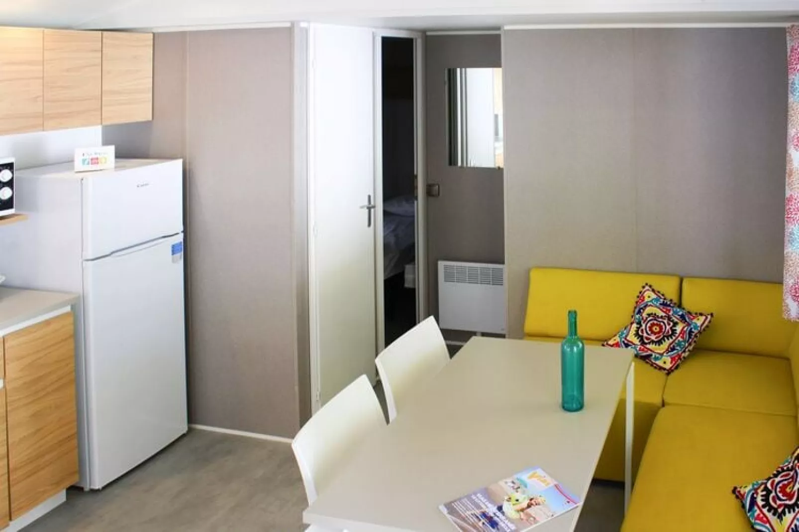 Camping L'Air Marin Vias-Plage  Mobilhome Acapulco 2CH-Kitchen