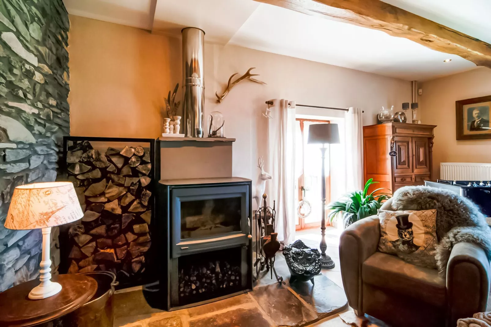 Les Pénates-Living room