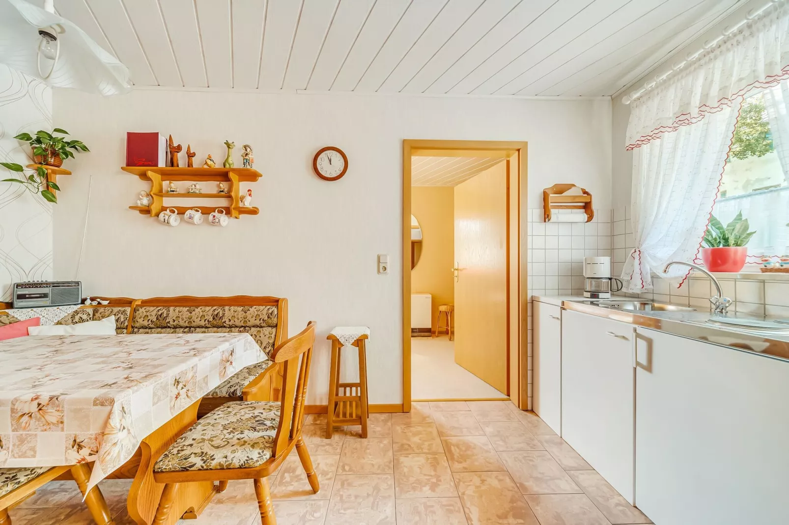 Maja-Kitchen
