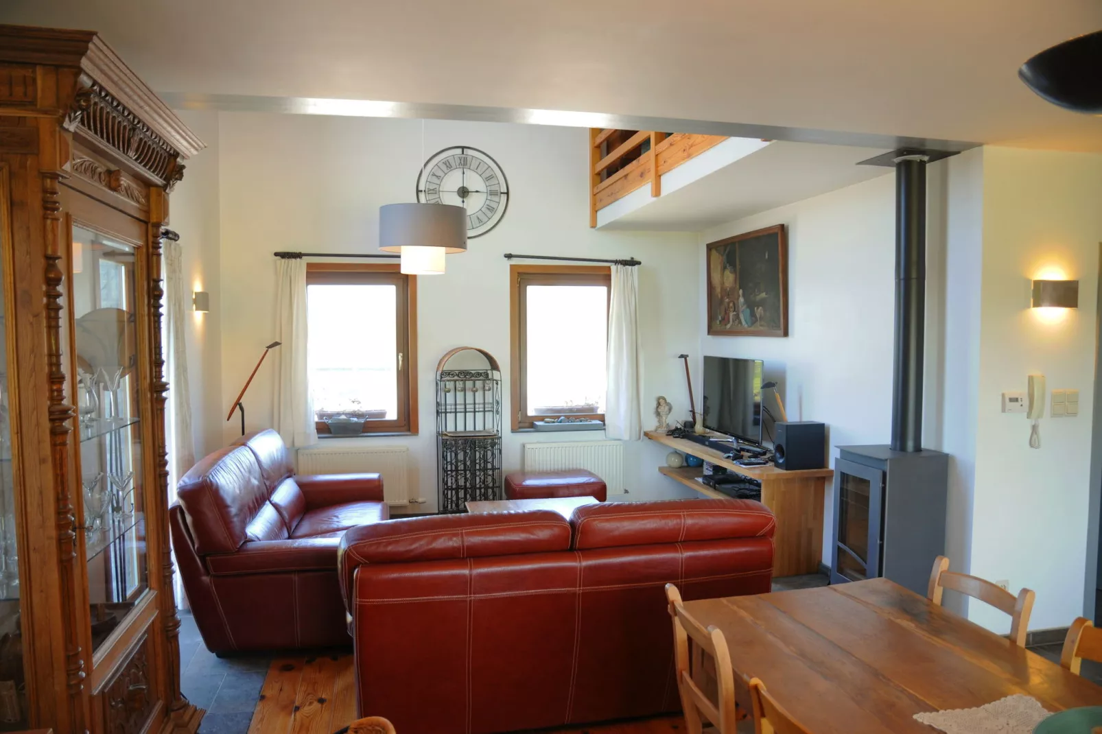 A cote de l'epicerie-Living room
