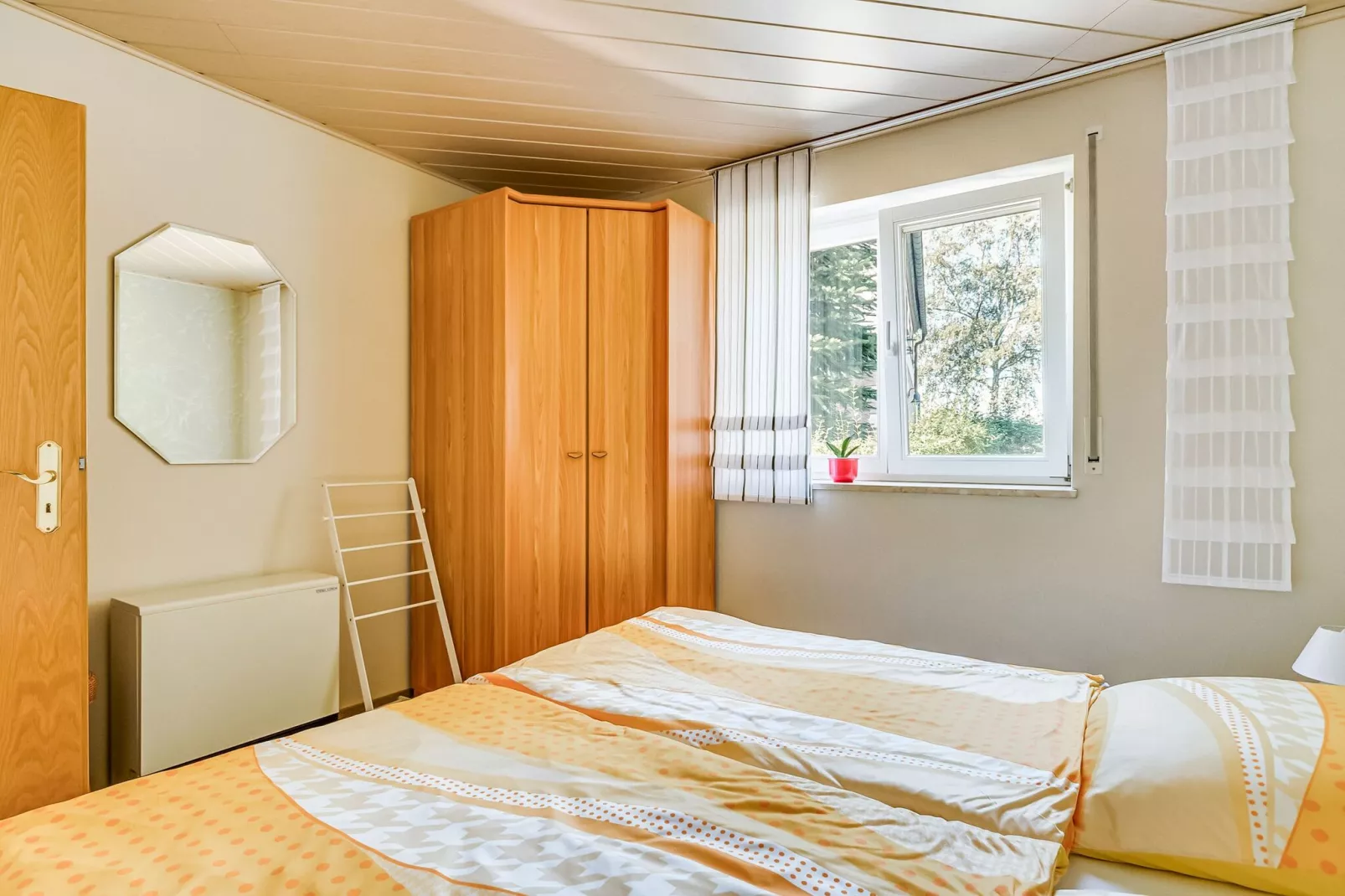 Maja-Bedroom