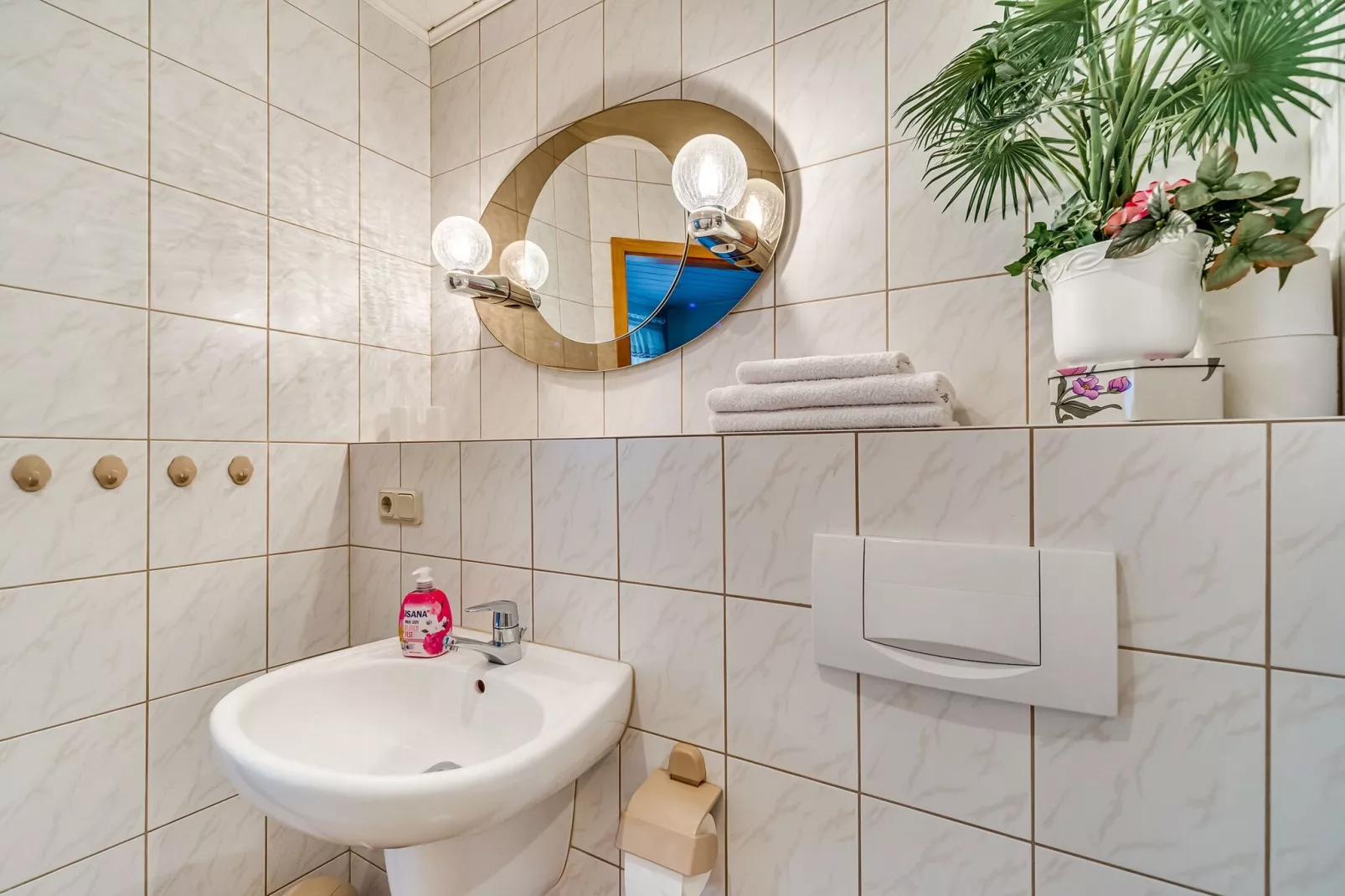 Maja-Bathroom