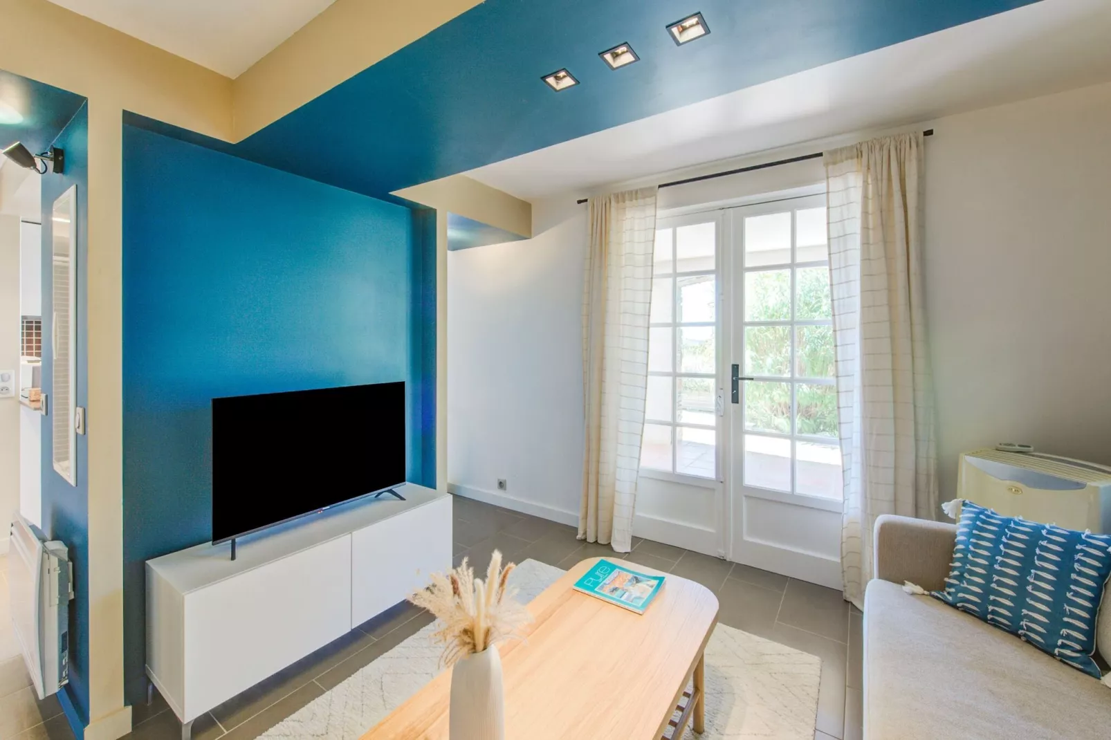 Villa Balou-Living room