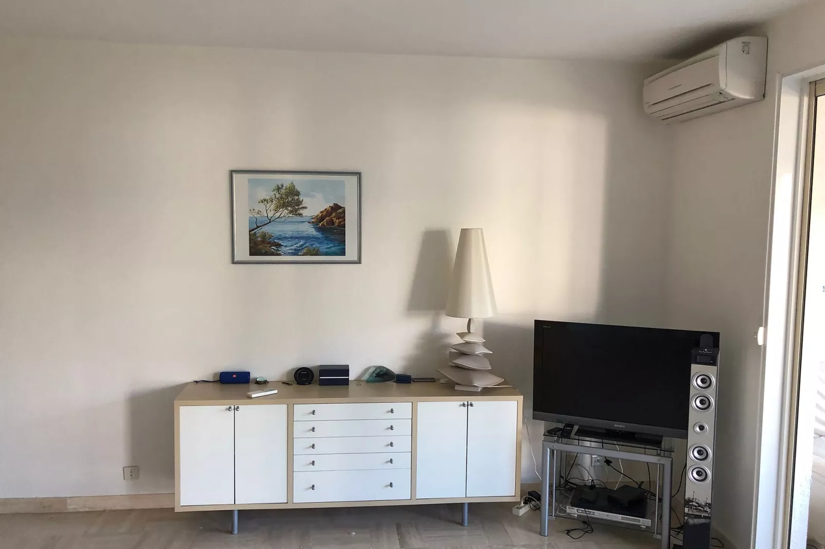 Sur la plage-Living room