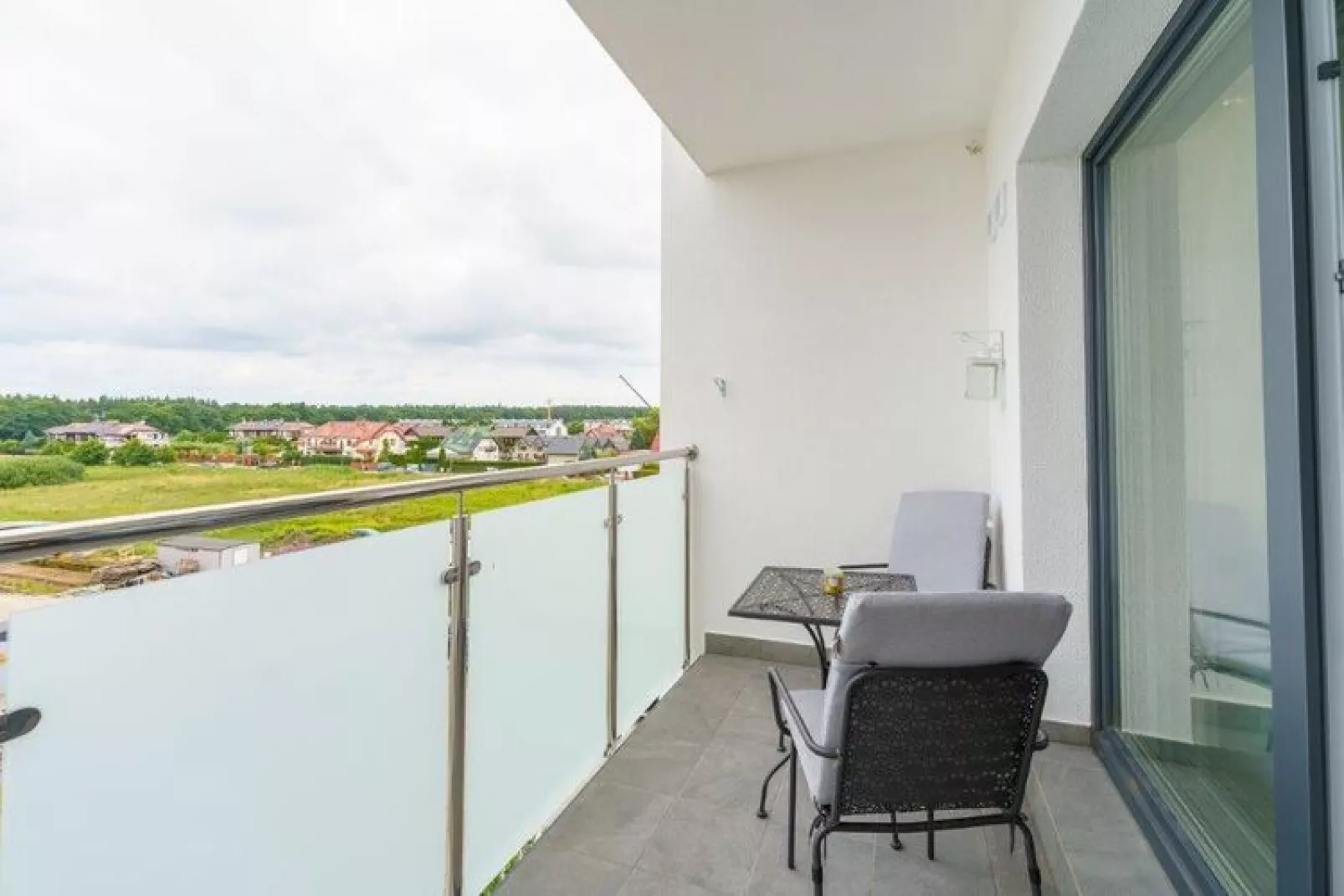 Apartamenty przy Nadmorskiej 106 38m2 Grzybowo-Terrace balcony