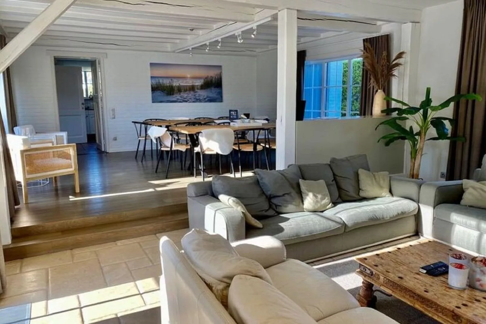 Villa Petunias-Salon