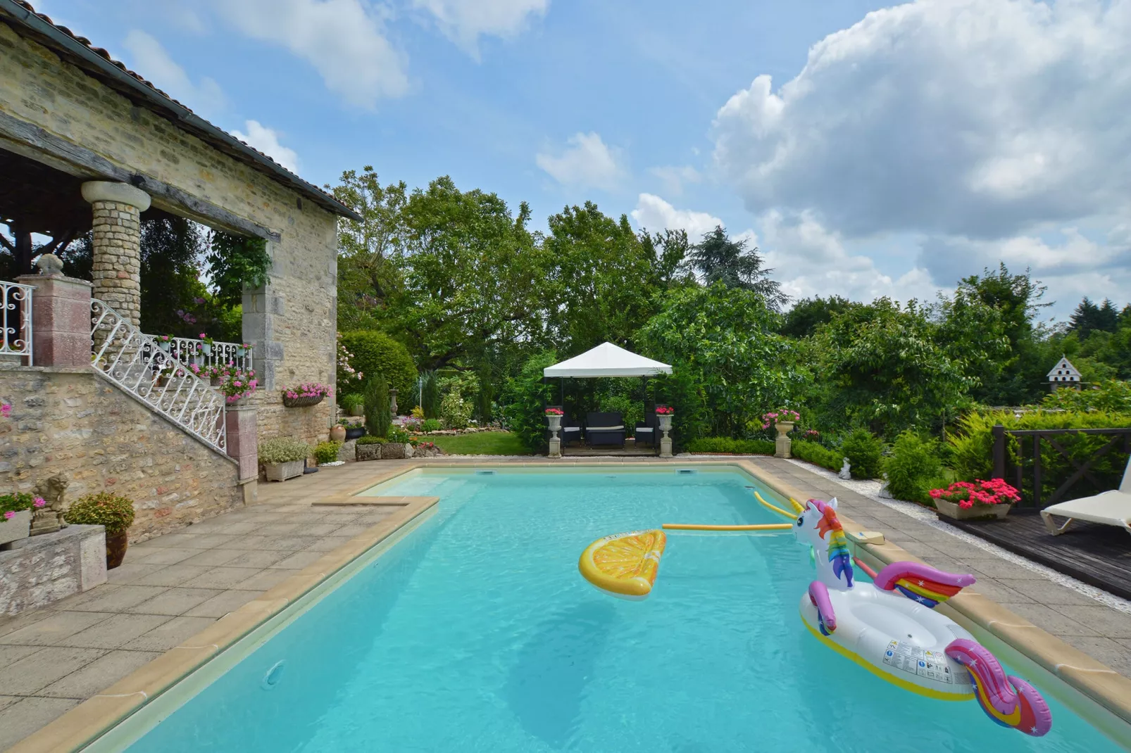 Maison fabuleuse avec piscine-Pool