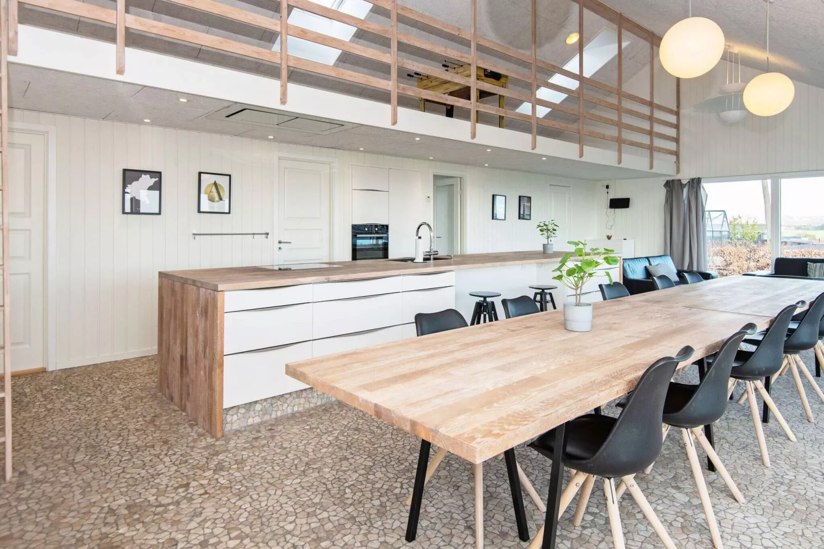 10 person holiday home in Rønde-By Traum-Indoor