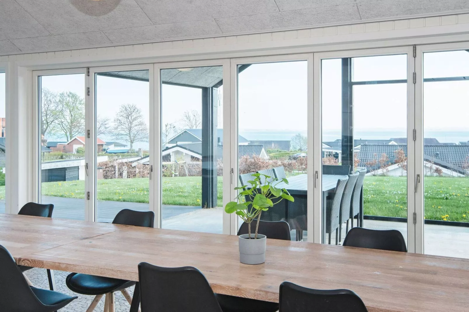 10 person holiday home in Rønde-By Traum-Indoor