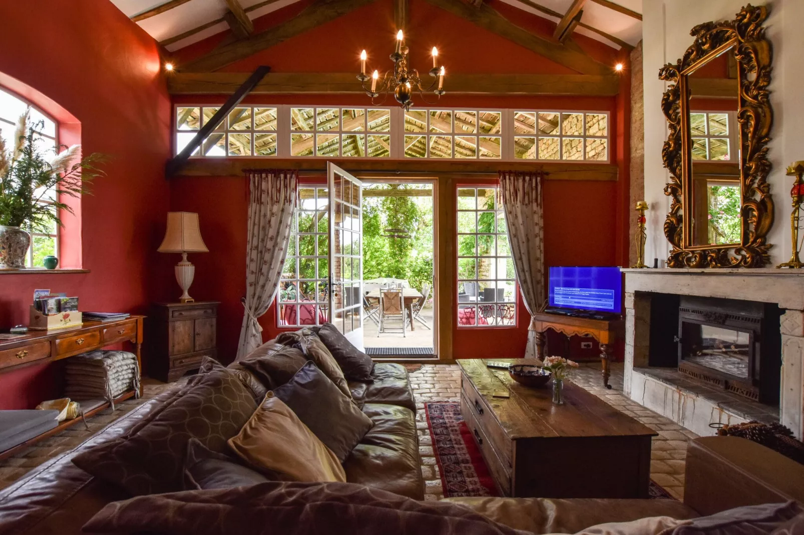 Maison fabuleuse avec piscine-Living room