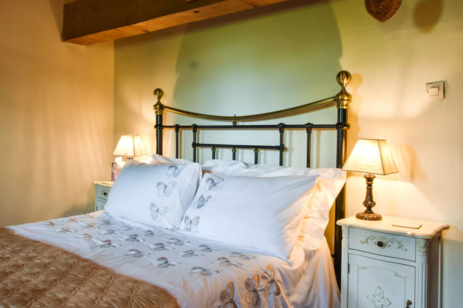 Maison fabuleuse avec piscine-Bedroom