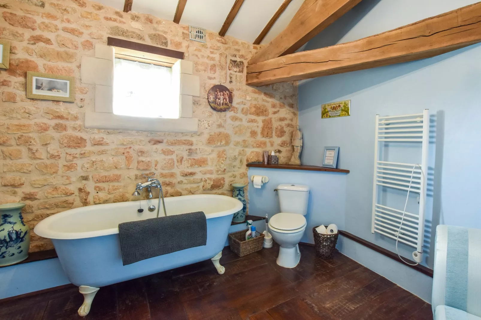 Maison fabuleuse avec piscine-Bathroom