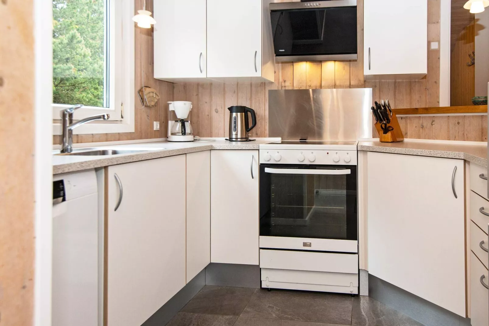 12 person holiday home in Nørre Nebel-Indoor