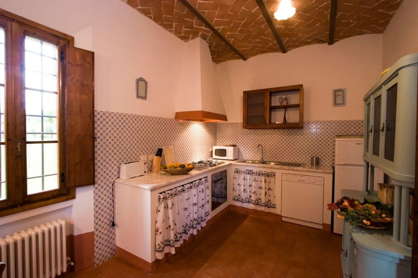 Ovello-Kitchen