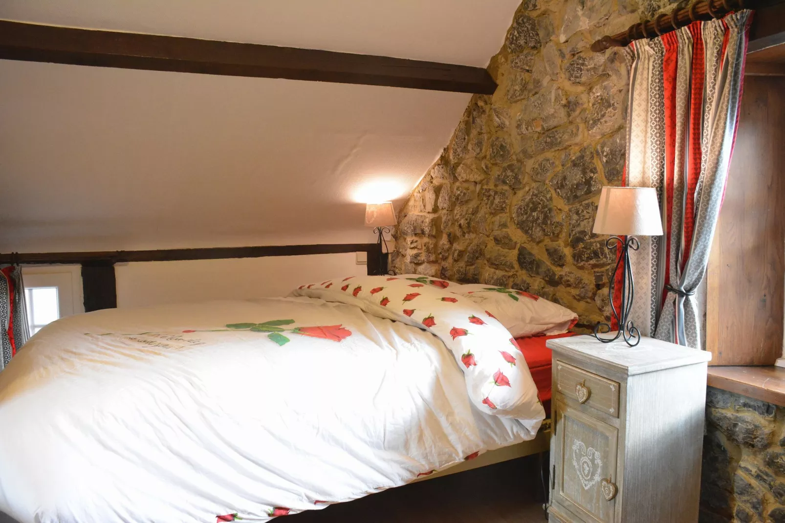 Charme Han Lesse-Bedroom