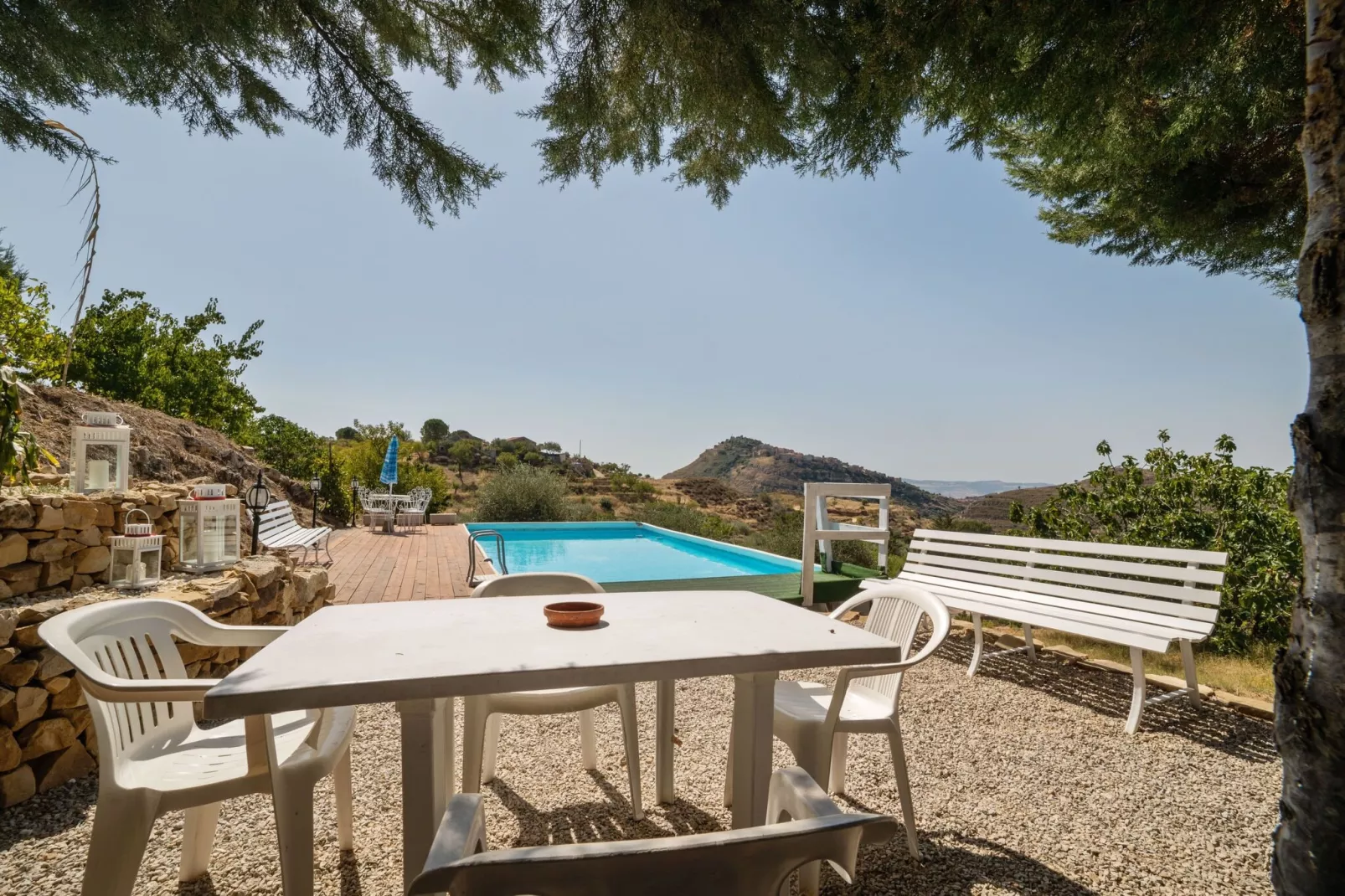 Villa Baglieri Guest House-Jardin d'été