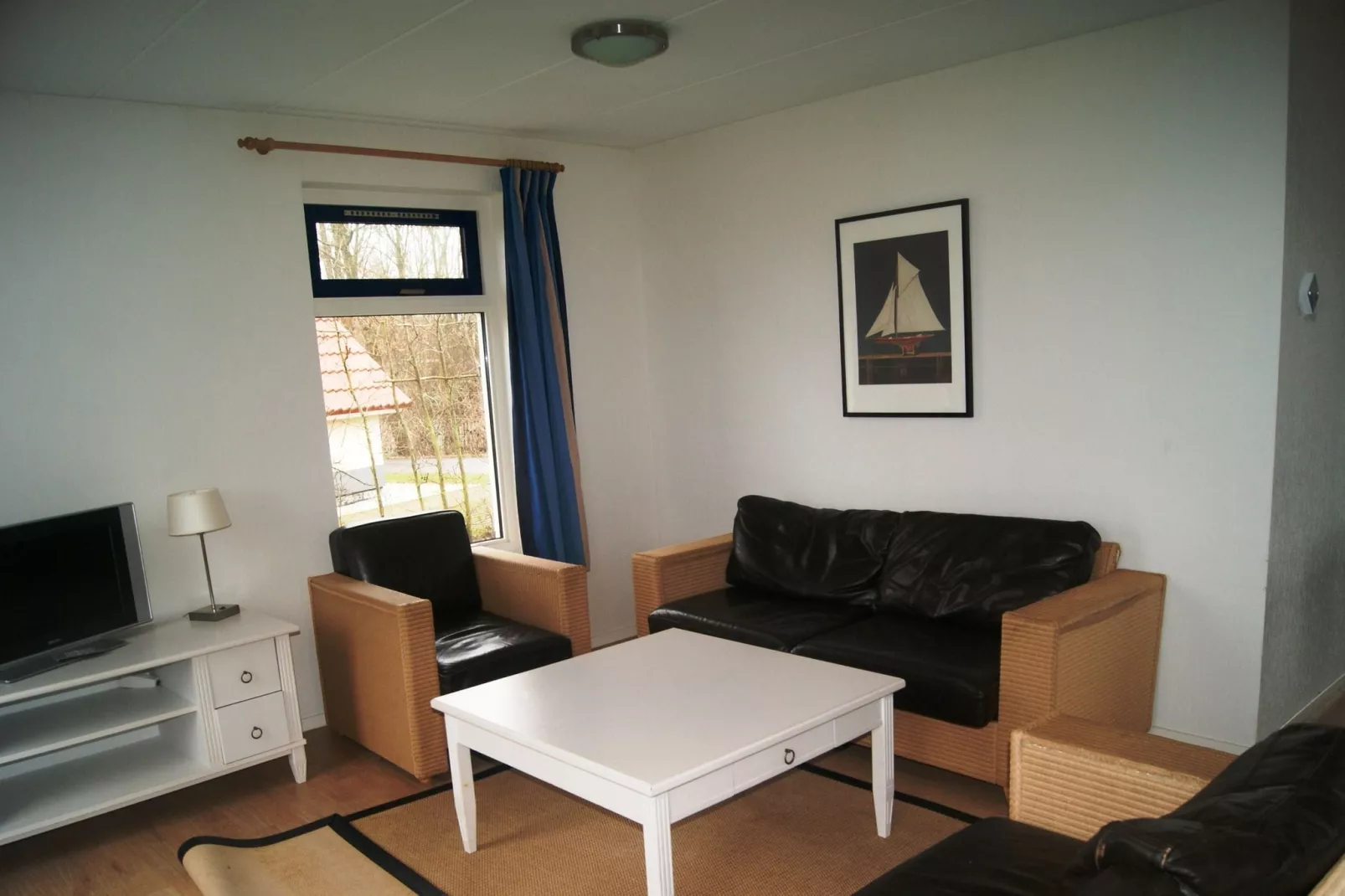 Vakantiepark Bergumermeer 6-Living room