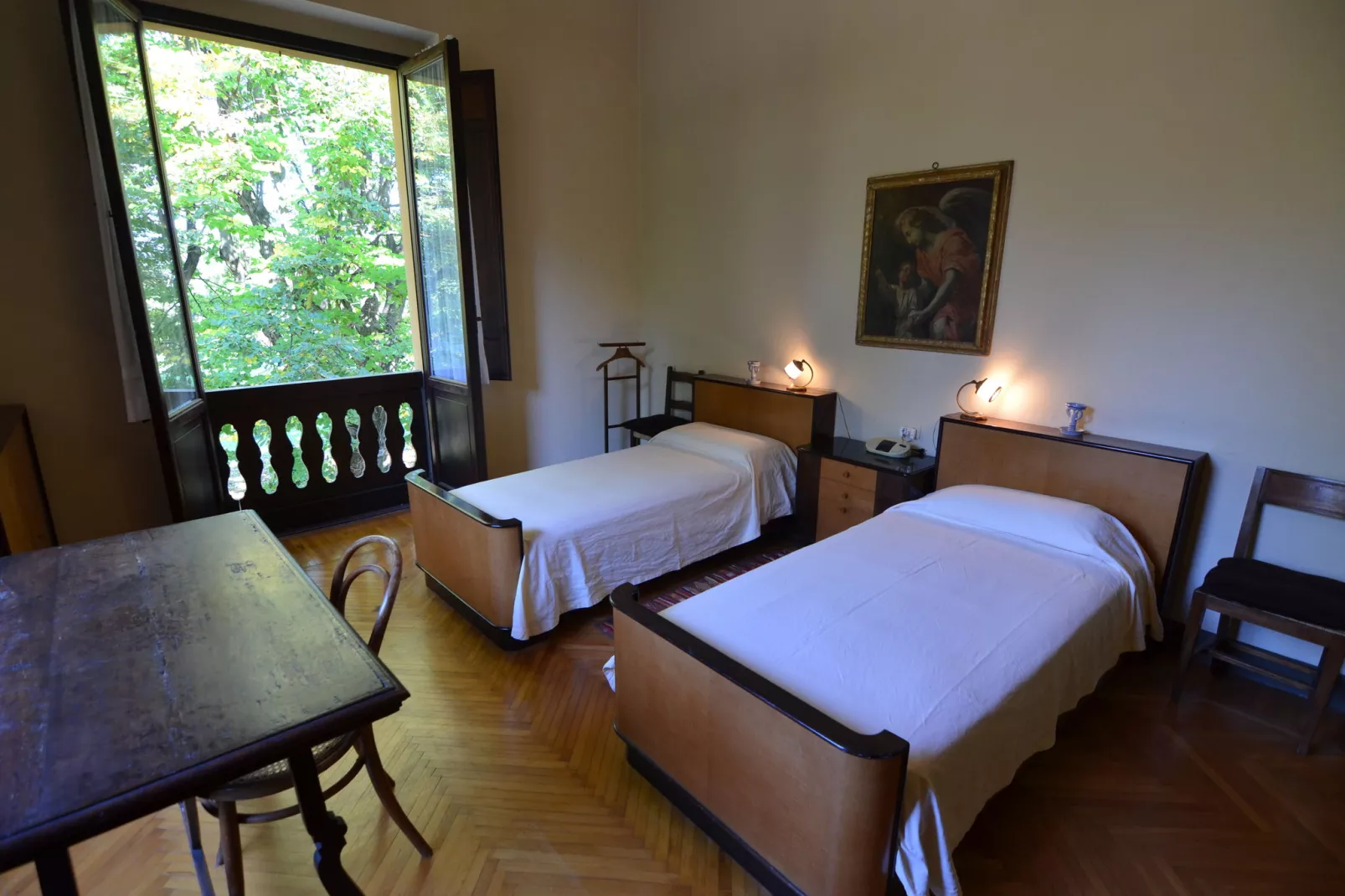 Villa La Commenda Sei-Bedroom