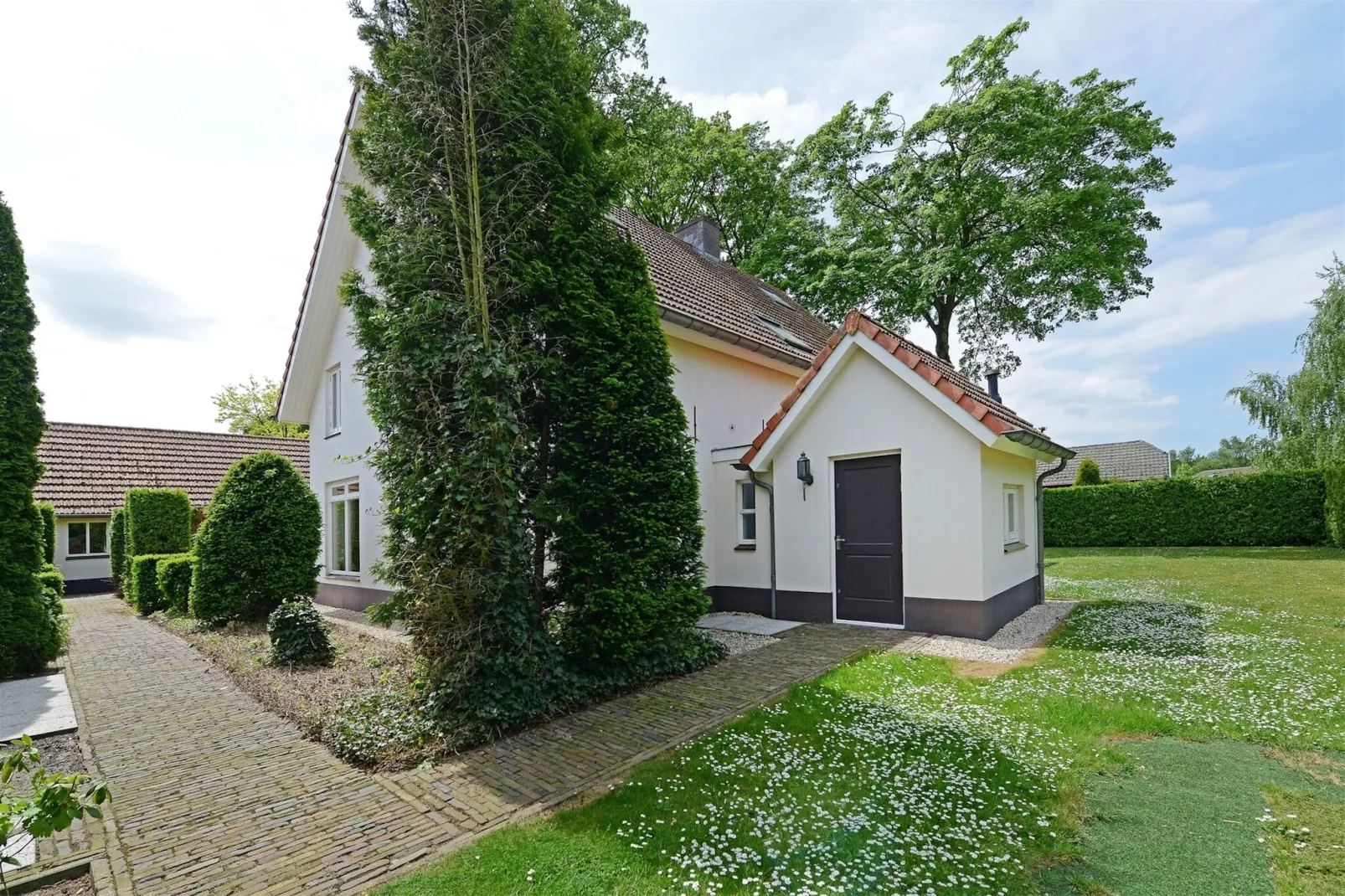 Landgoed De IJsvogel 10-Gardens summer