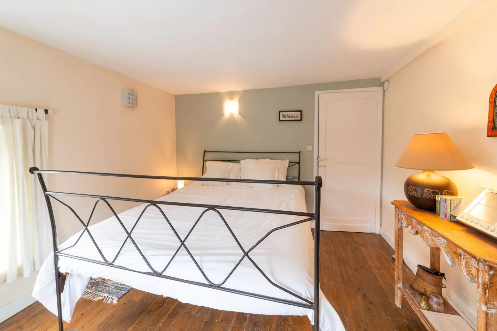 Les Matins Clairs-Bedroom