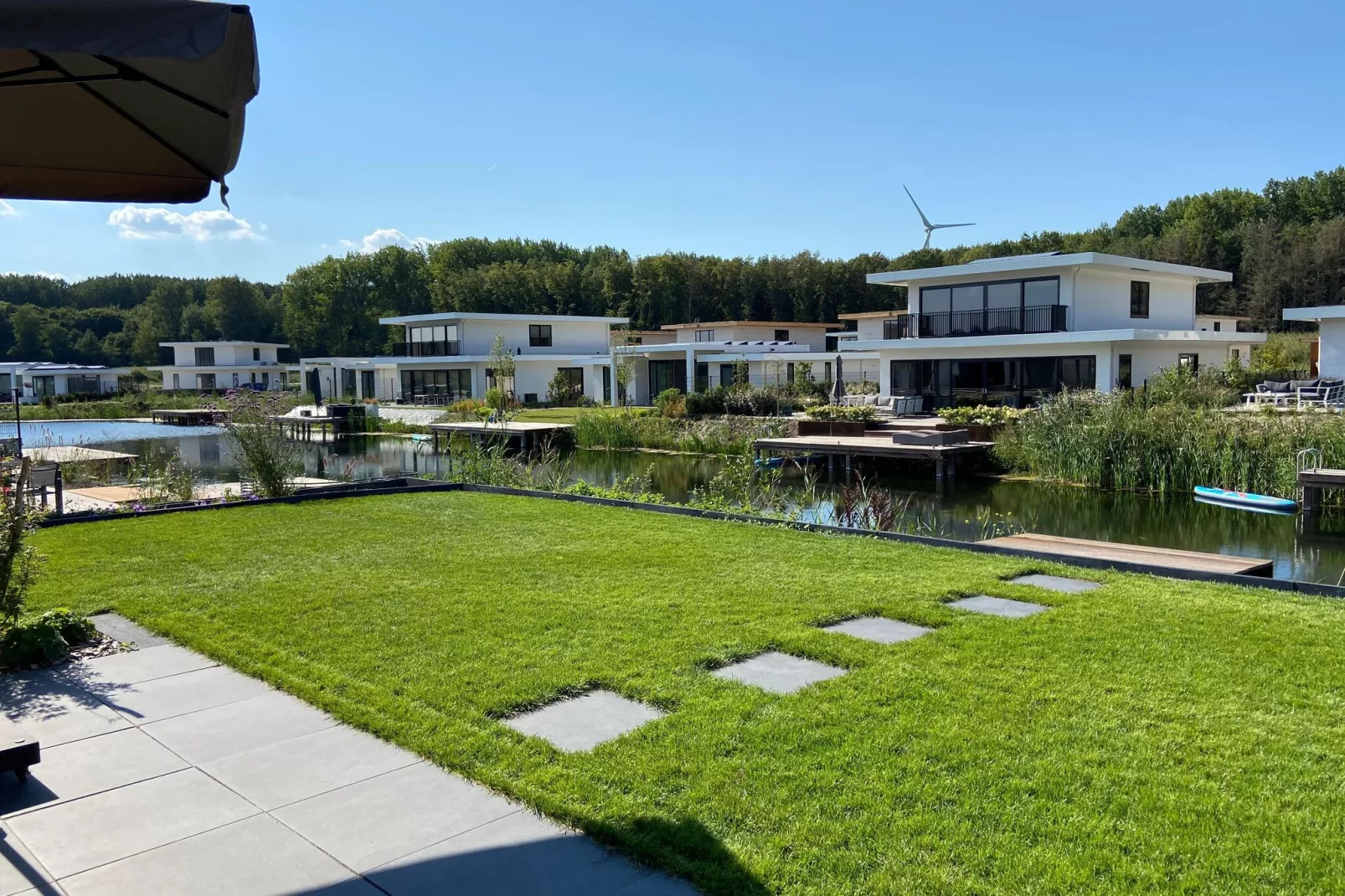 Villa Harderwold 350-Gardens summer
