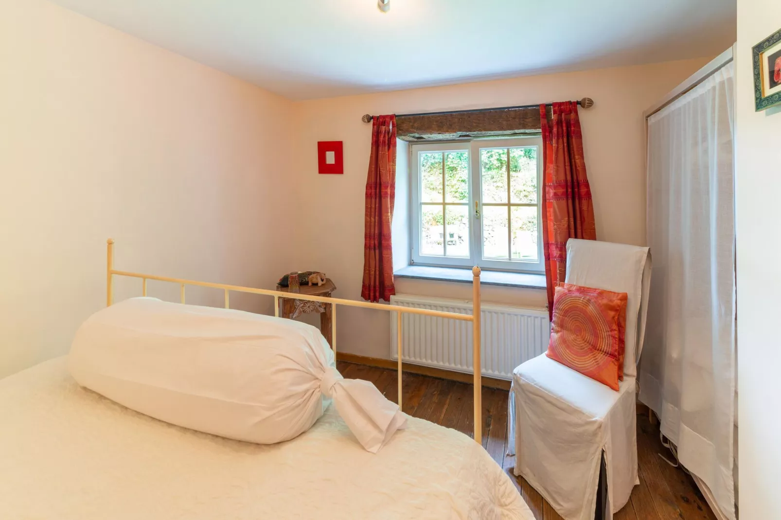 Les Matins Clairs-Bedroom