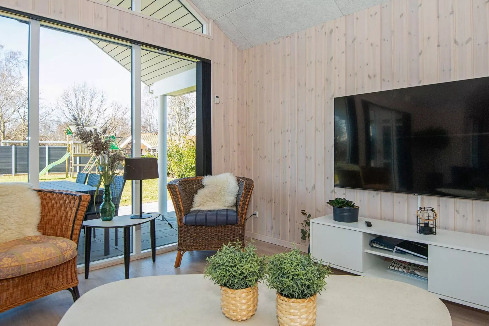 14 person holiday home in Juelsminde-Indoor
