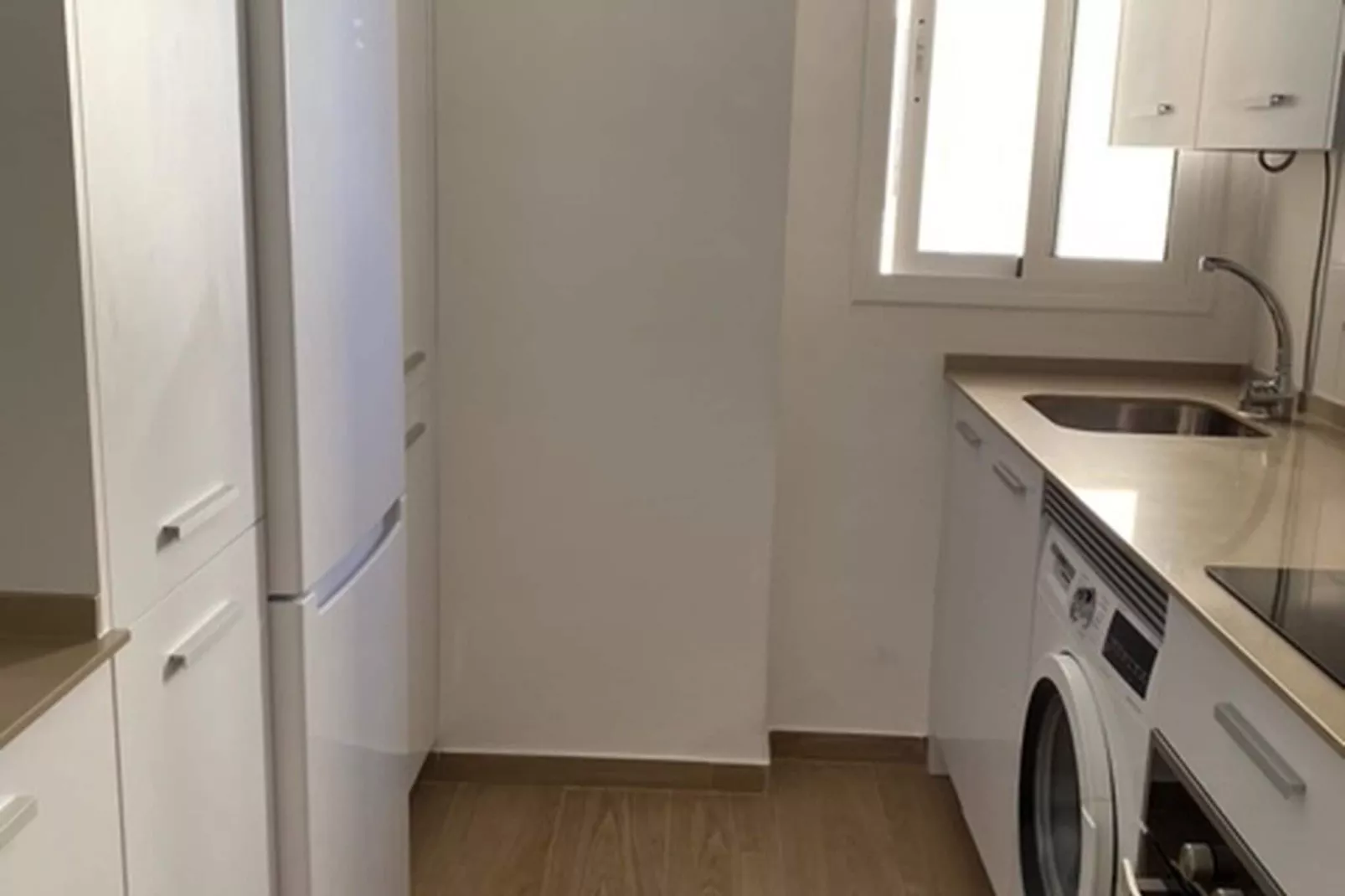 Precioso apartamento en San Fernando-Kitchen