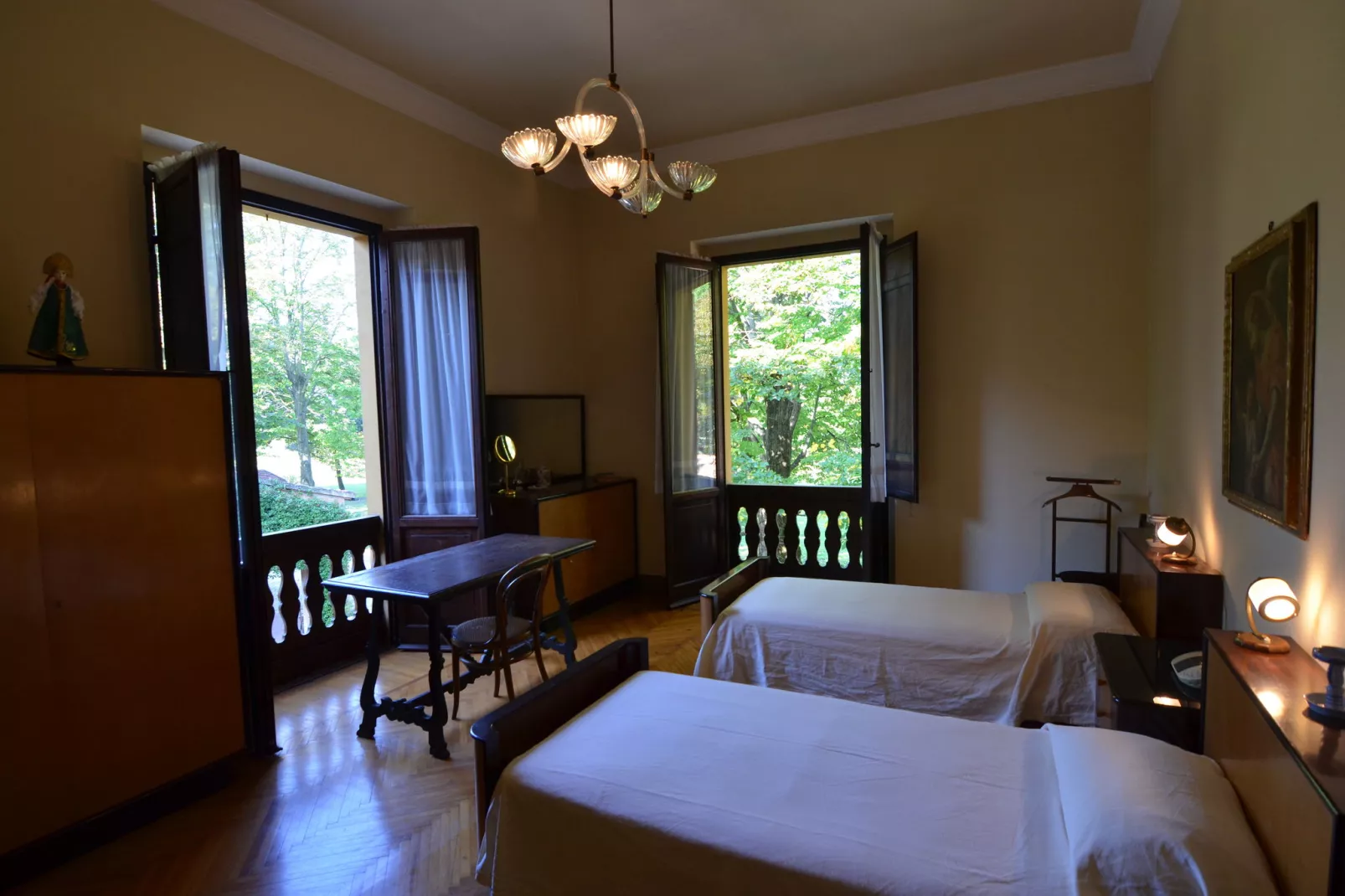 Villa La Commenda Sei-Bedroom