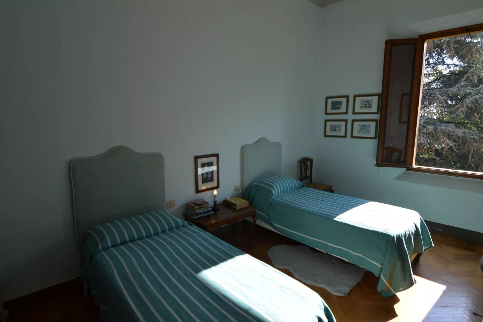 Villa La Commenda Sei-Bedroom