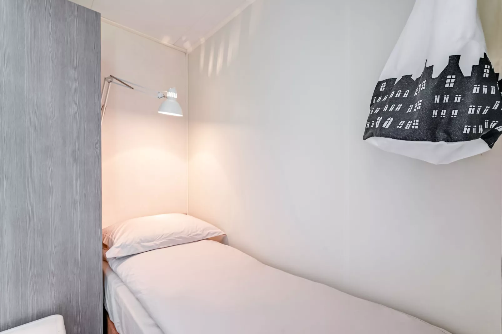 Chalet in hartje Veluwe-Chambre