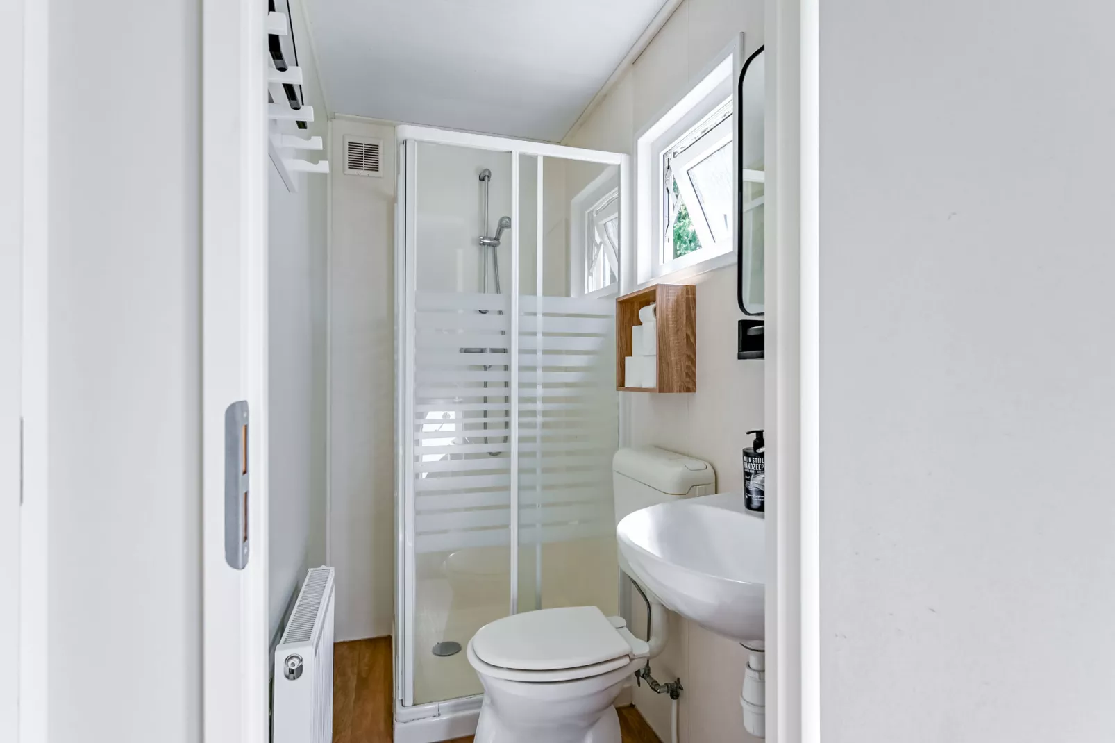 Chalet in hartje Veluwe-Salle de bain