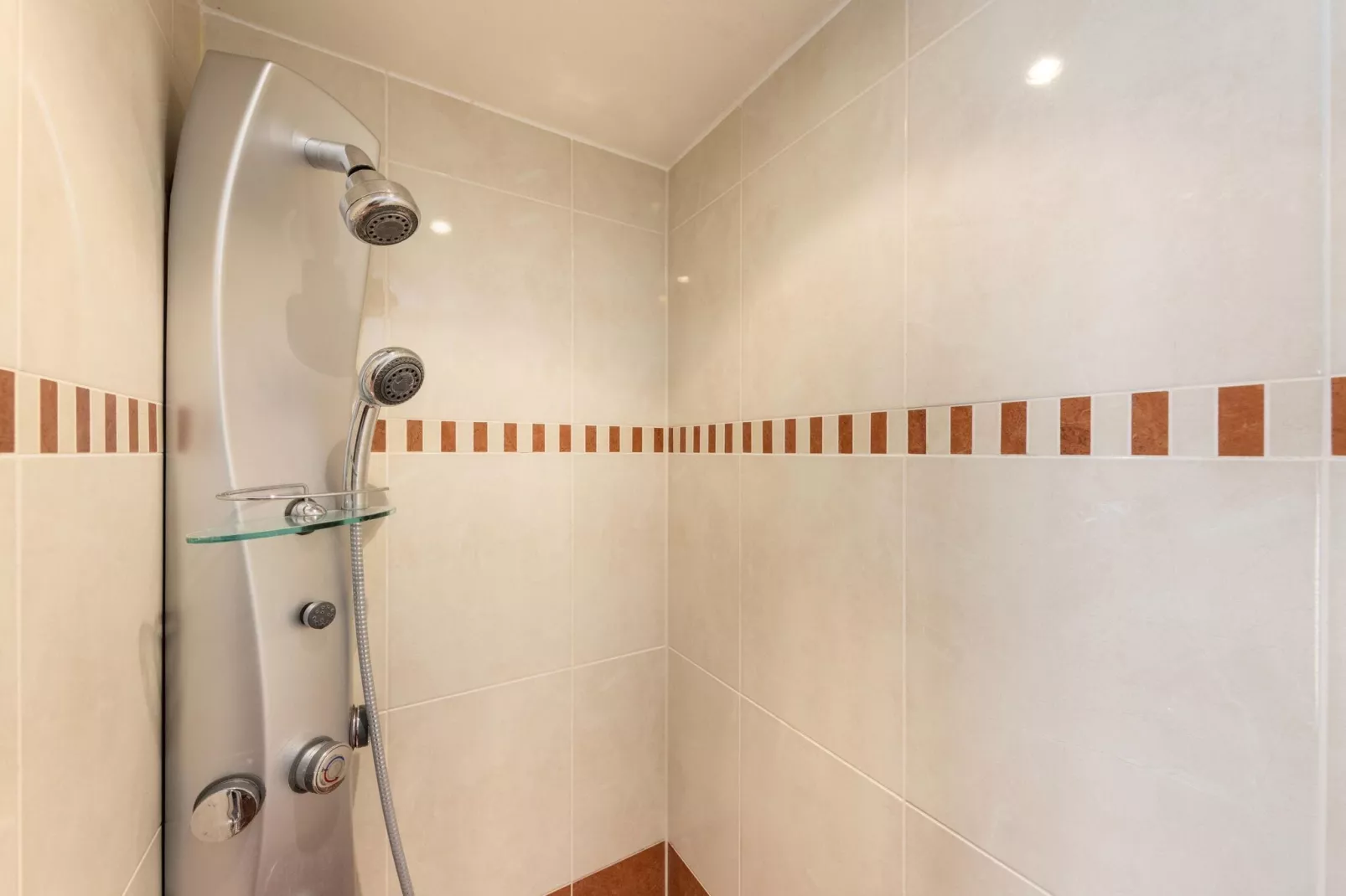 Buitenplaats It Wiid 1-Bathroom