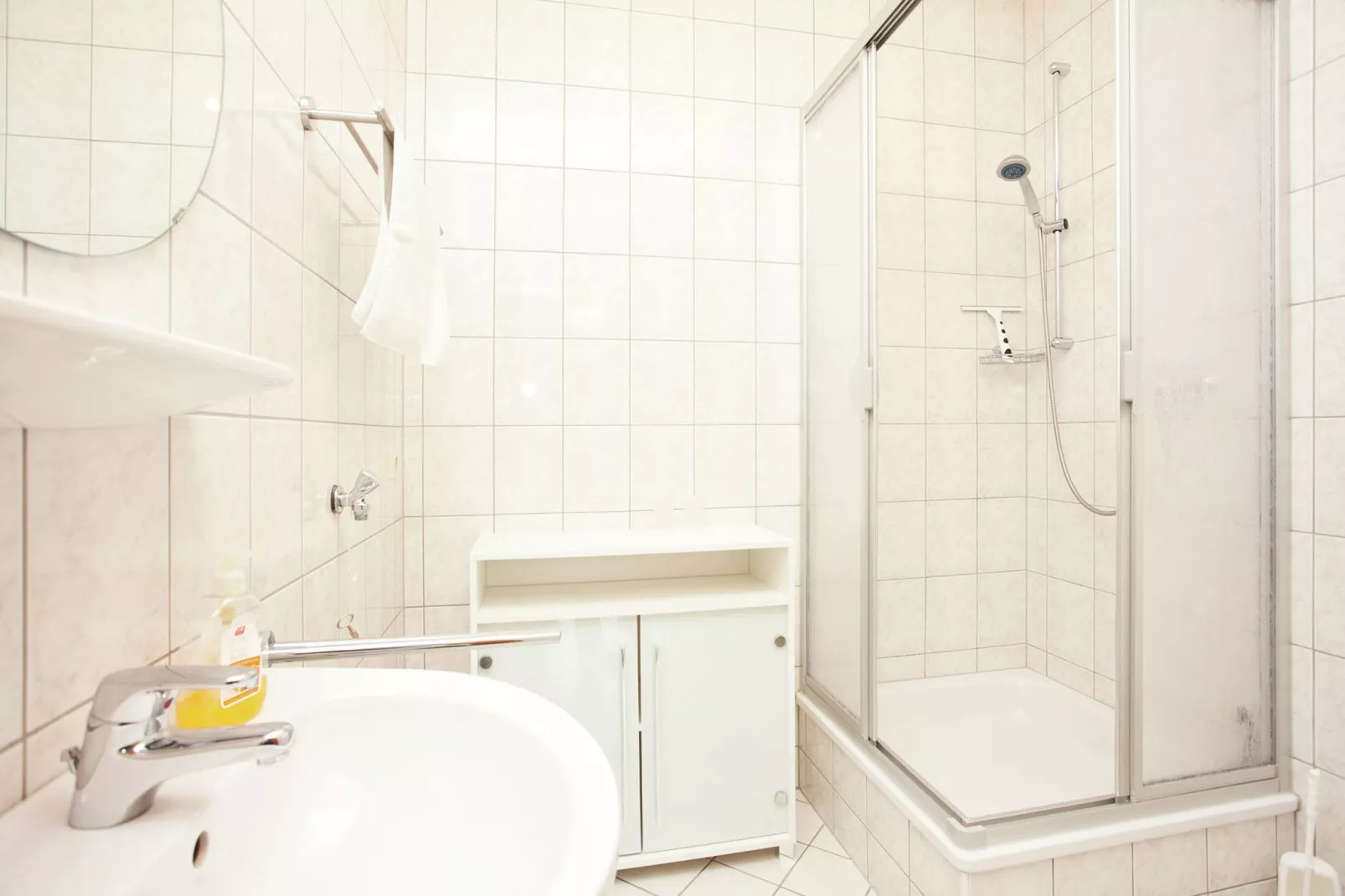 Villa im Erzgebirge-Bathroom