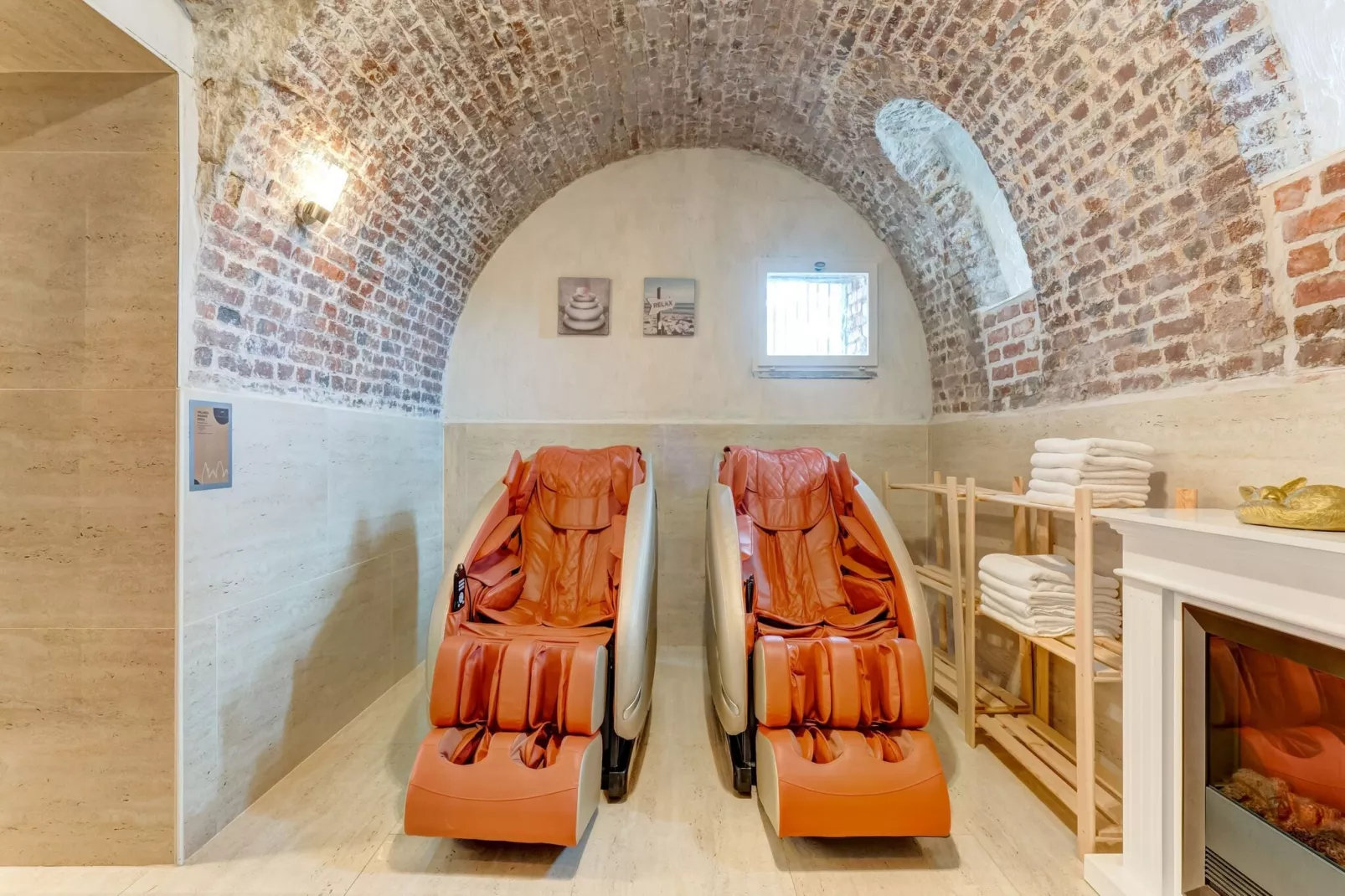 Château de Goyet 40 p-Facilities