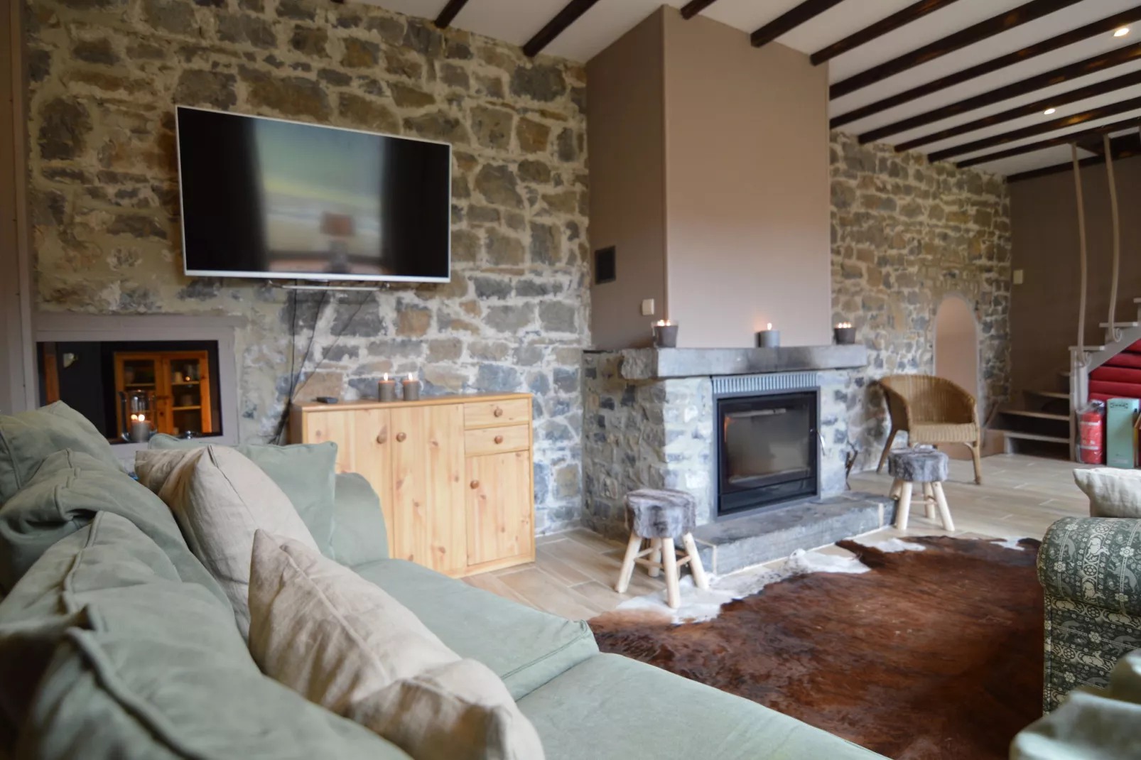 Vue sur le Chateau de Montaigle-Wohnzimmer