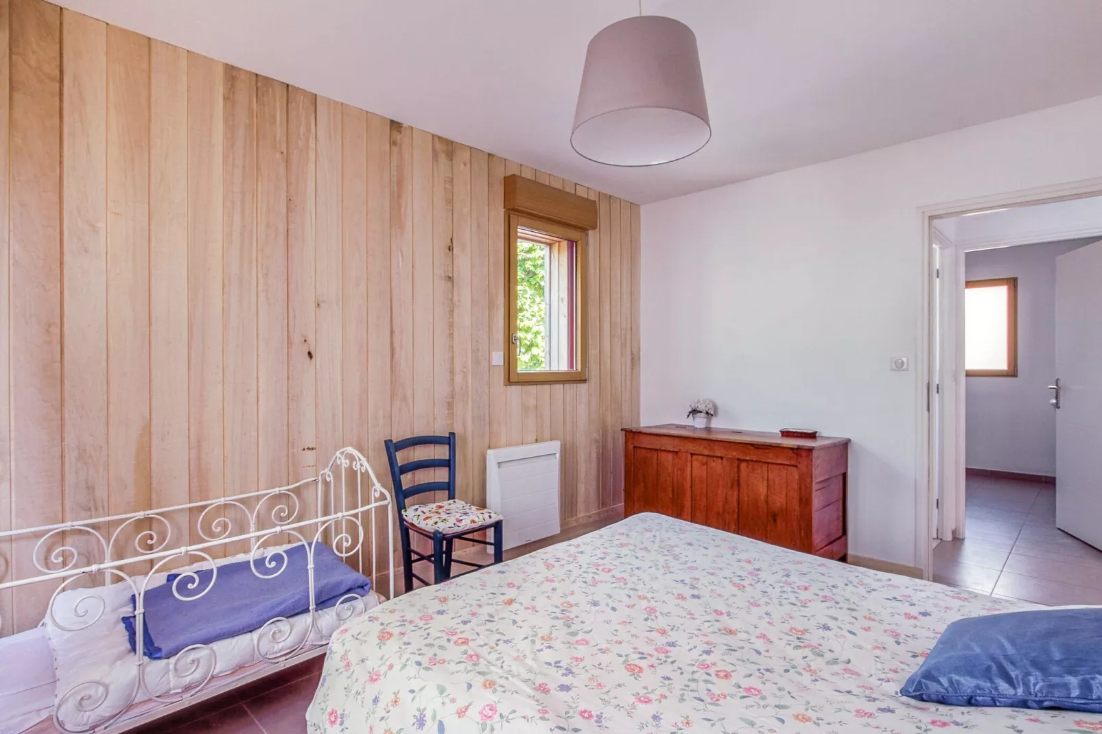 La Maison d'Alban-Bedroom