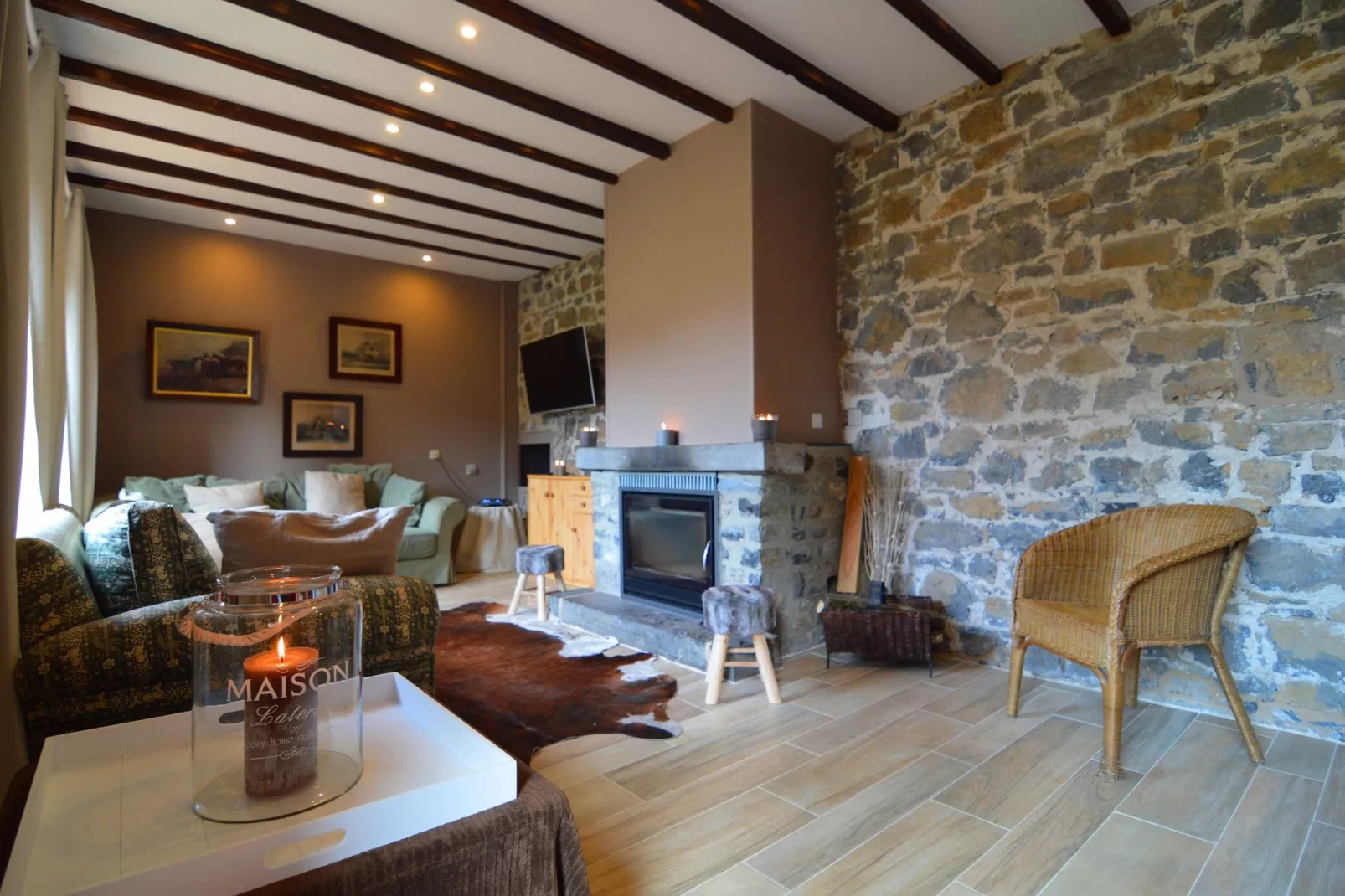 Vue sur le Chateau de Montaigle-Wohnzimmer
