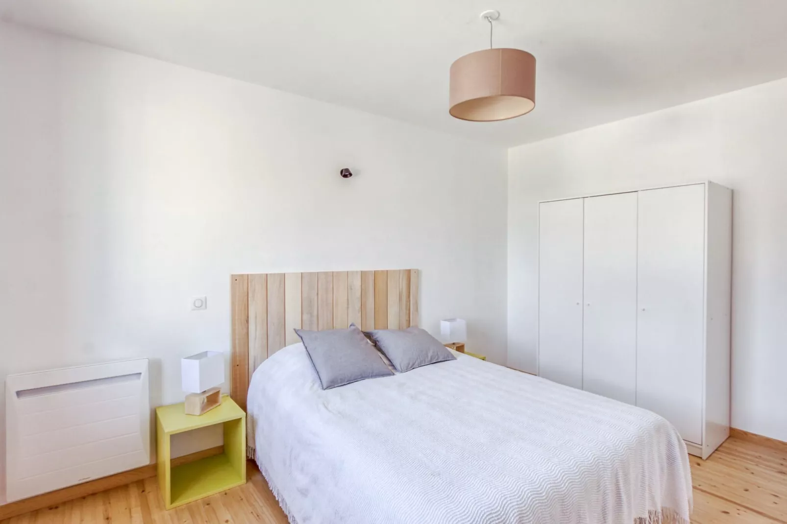 La Maison d'Alban-Bedroom