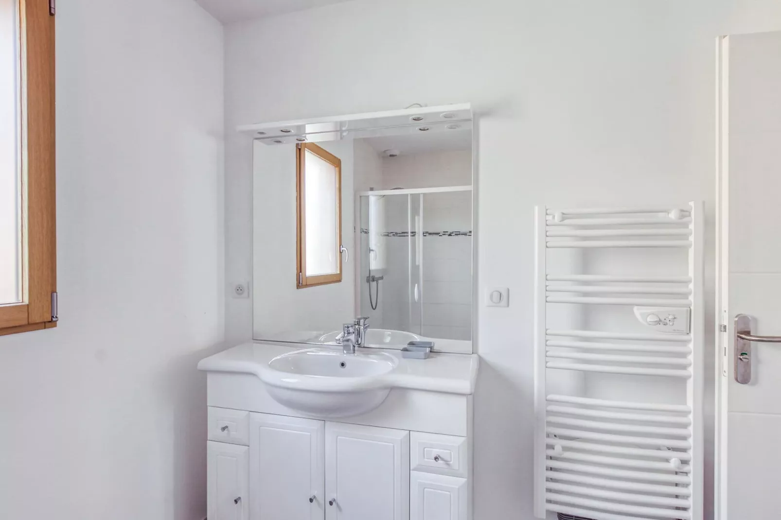 La Maison d'Alban-Bathroom