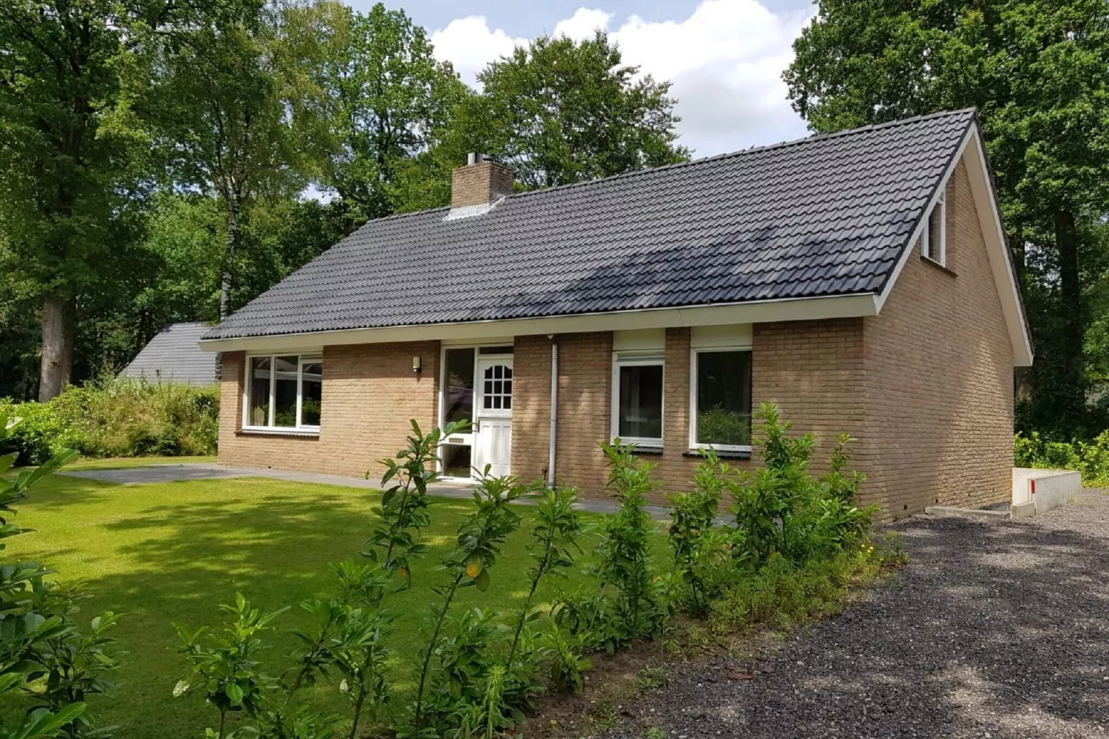 Vakantiepark De Rimboe & De Woeste Hoogte 3-Gärten Sommer