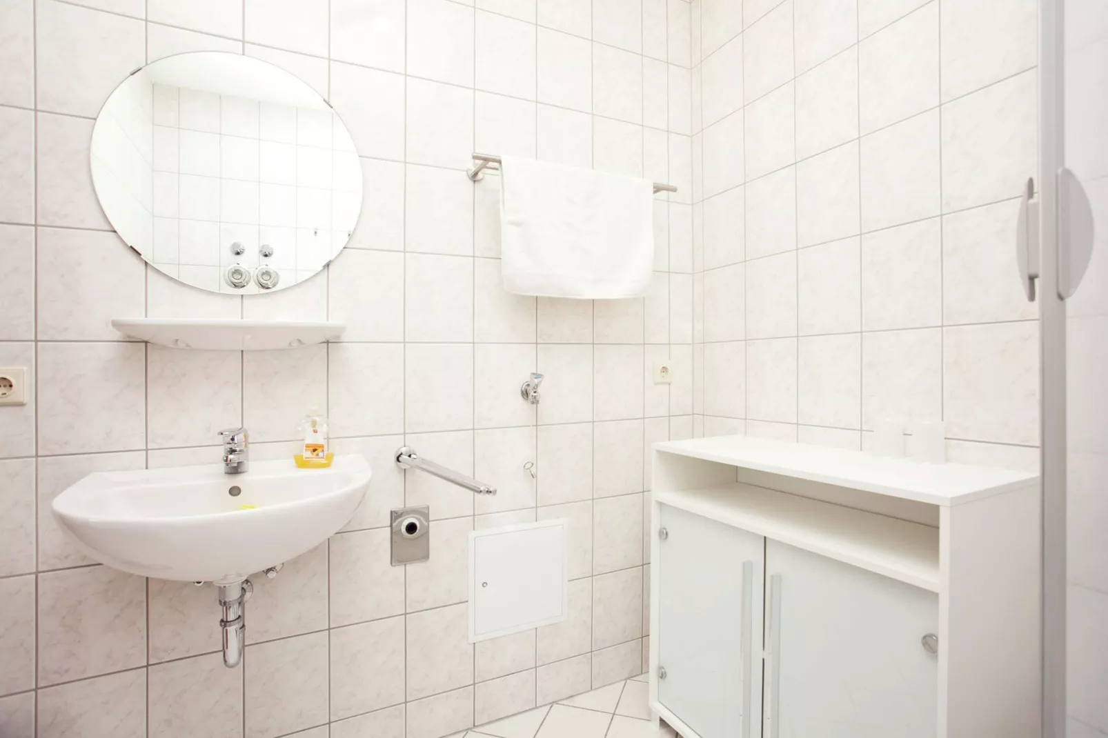 Villa im Erzgebirge-Bathroom