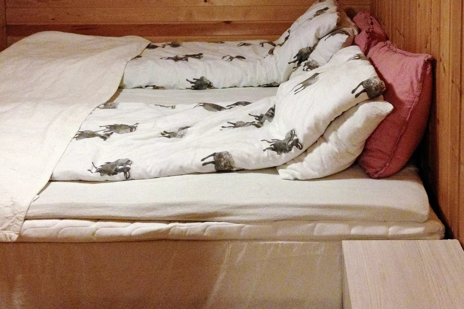 6 person holiday home in Kvalsund-Indoor