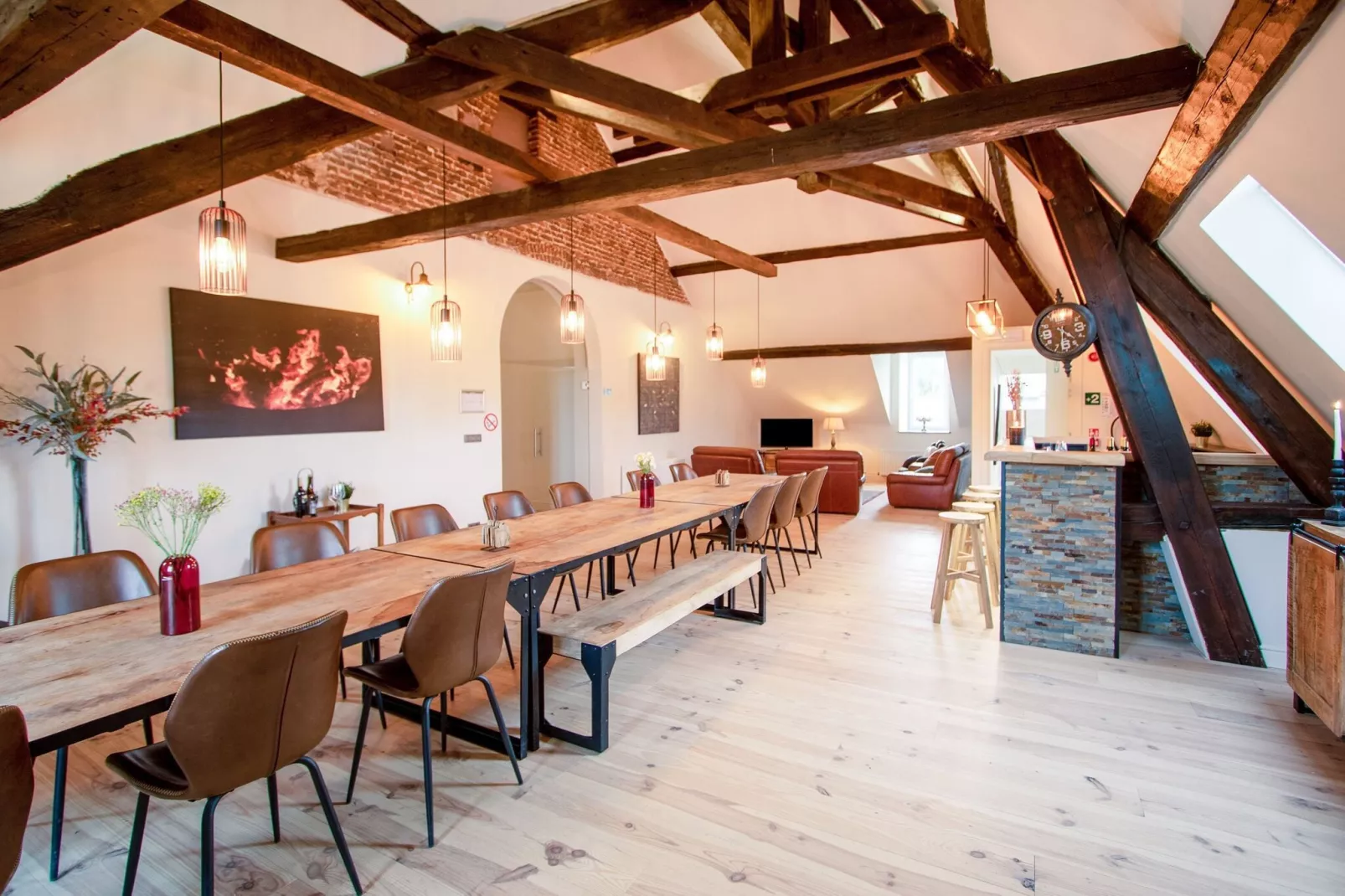Château de Goyet 40 p-Dining room